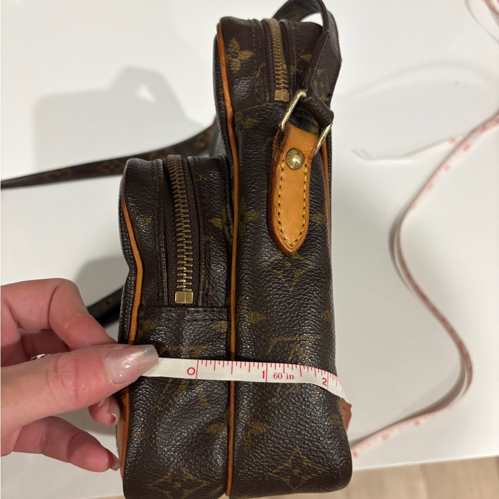 Louis Vuitton Amazon Crossbody Bag - Picture 13 of 16